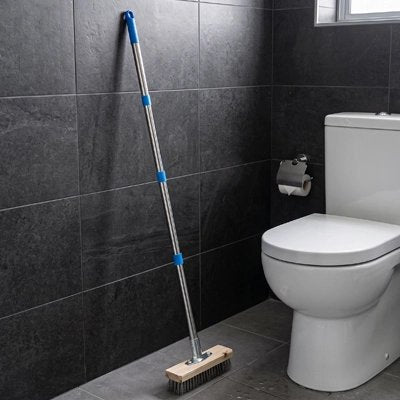 Balai brosse​ efficace contre saleté et moisissures