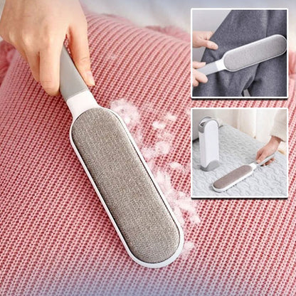 brosse anti poil qui élimine efficacement les poils et la poussière en un seul geste