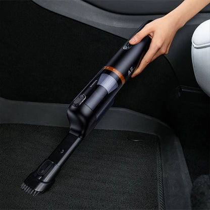 mini-aspirateur-noir
